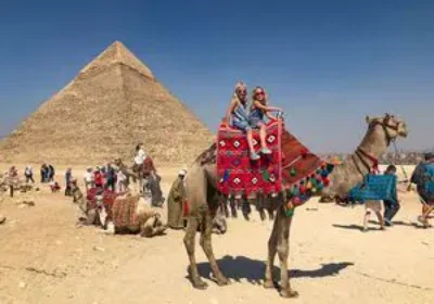 Old Cairo and the Pyramids of Giza from Hurghada